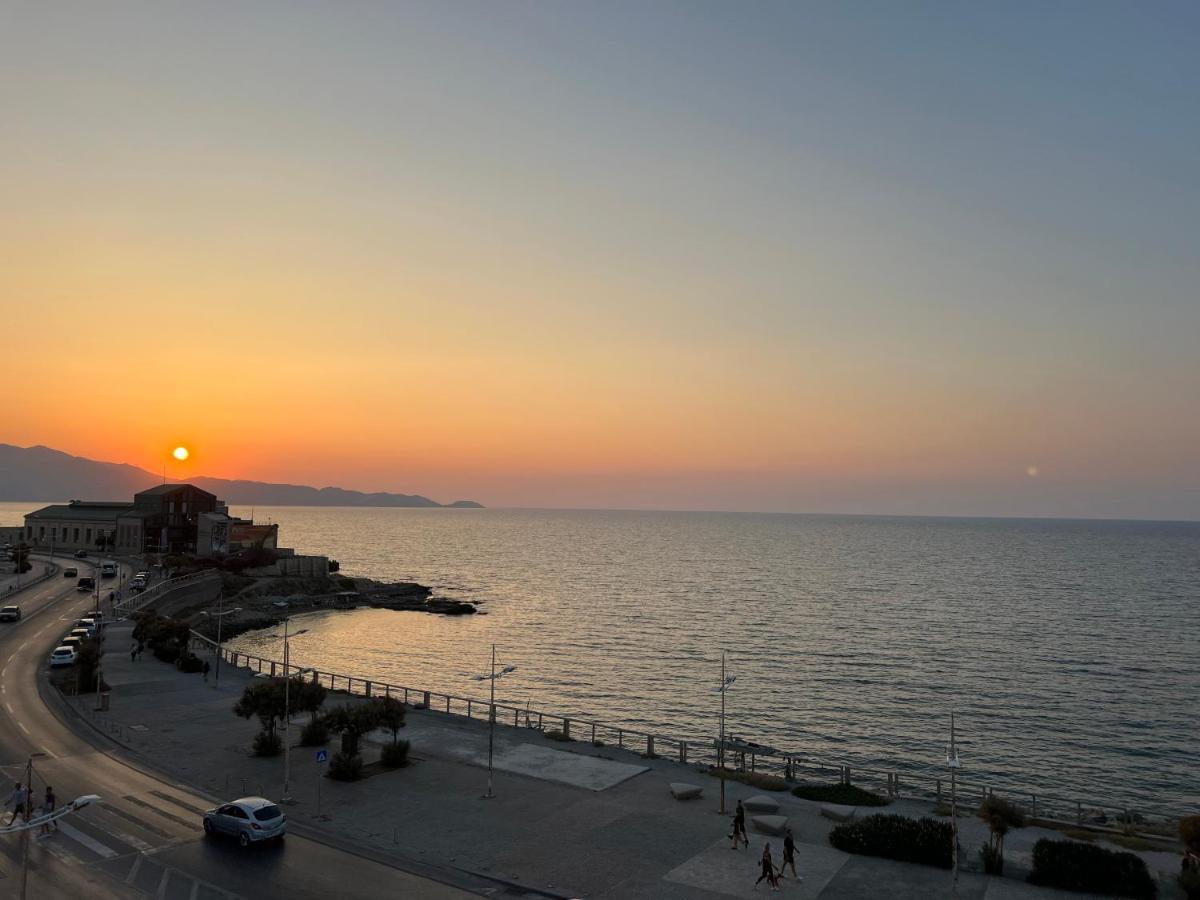 Vespera City Hotel Heraklion  Ngoại thất bức ảnh